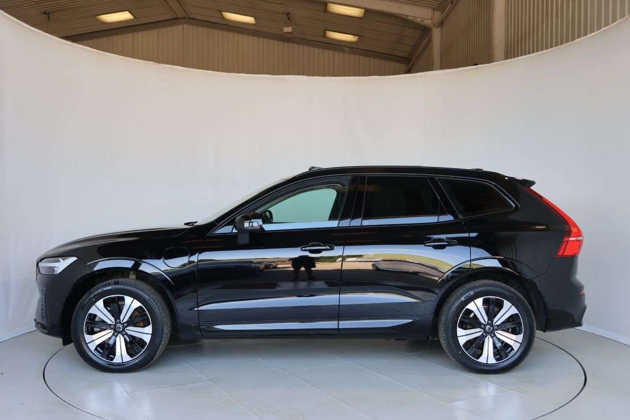 2023 VOLVO XC60 2023 VOLVO XC60