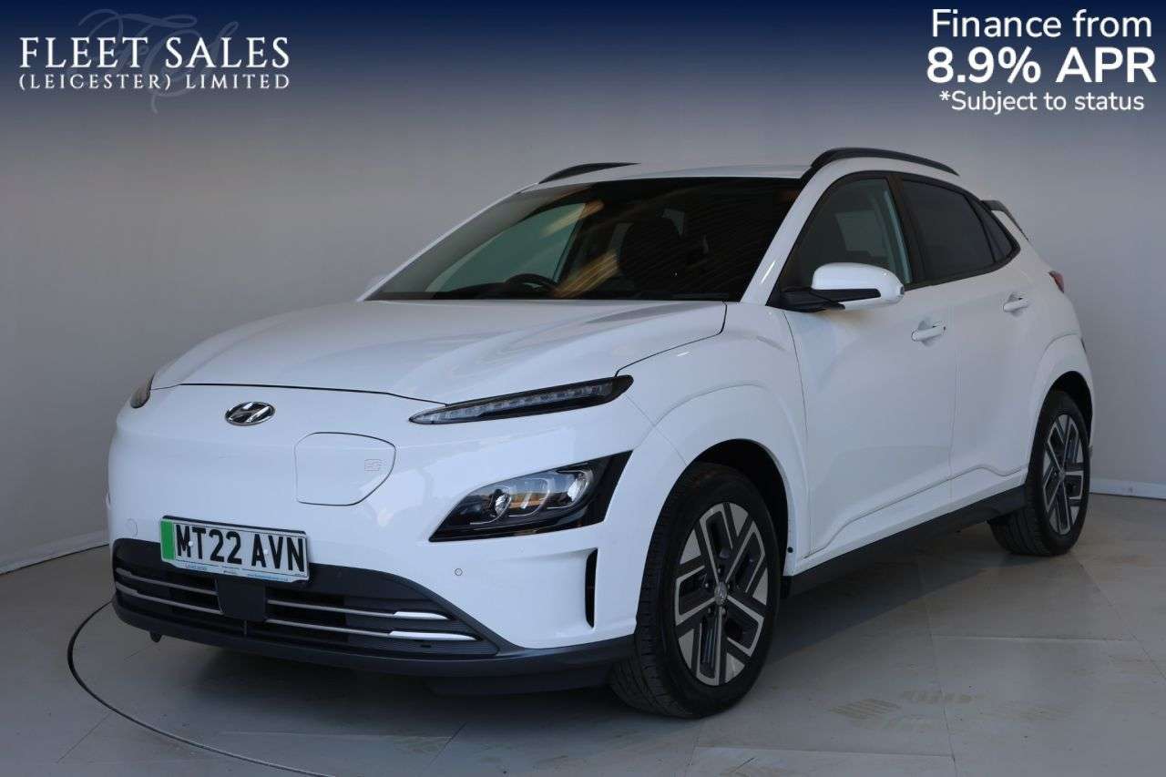 A 2022 HYUNDAI KONA 64kWh Premium SUV 5dr Electric Auto (10.5kW Charger) (204 ps) HEATED STEERI A 2022 HYUNDAI KONA 64kWh Premium SUV 5dr Electric Auto (10.5kW Charger) (204 ps) HEATED STEERI
