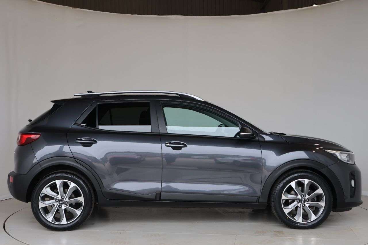 A 2020 KIA STONIC 1.0 T-GDi 3 SUV 5dr Petrol DCT Euro 6 (s/s) (118 bhp) FREE 24 MONTHS WARRAN A 2020 KIA STONIC 1.0 T-GDi 3 SUV 5dr Petrol DCT Euro 6 (s/s) (118 bhp) FREE 24 MONTHS WARRAN