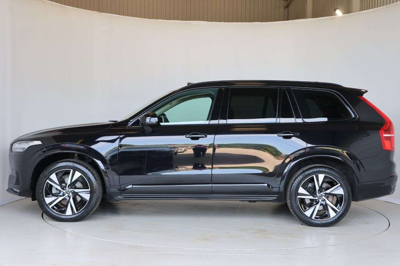2023 VOLVO XC90 2023 VOLVO XC90