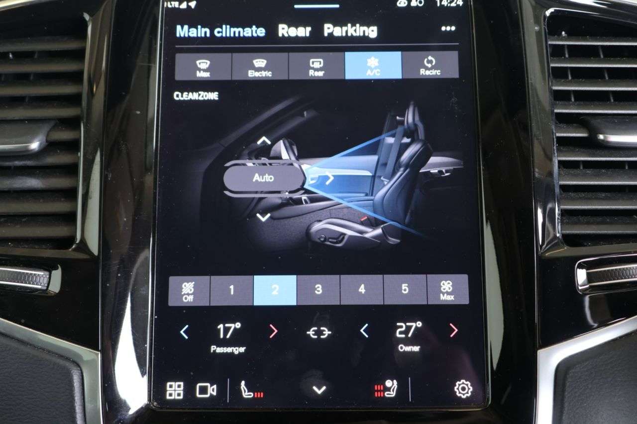 2023 VOLVO XC90 2023 VOLVO XC90