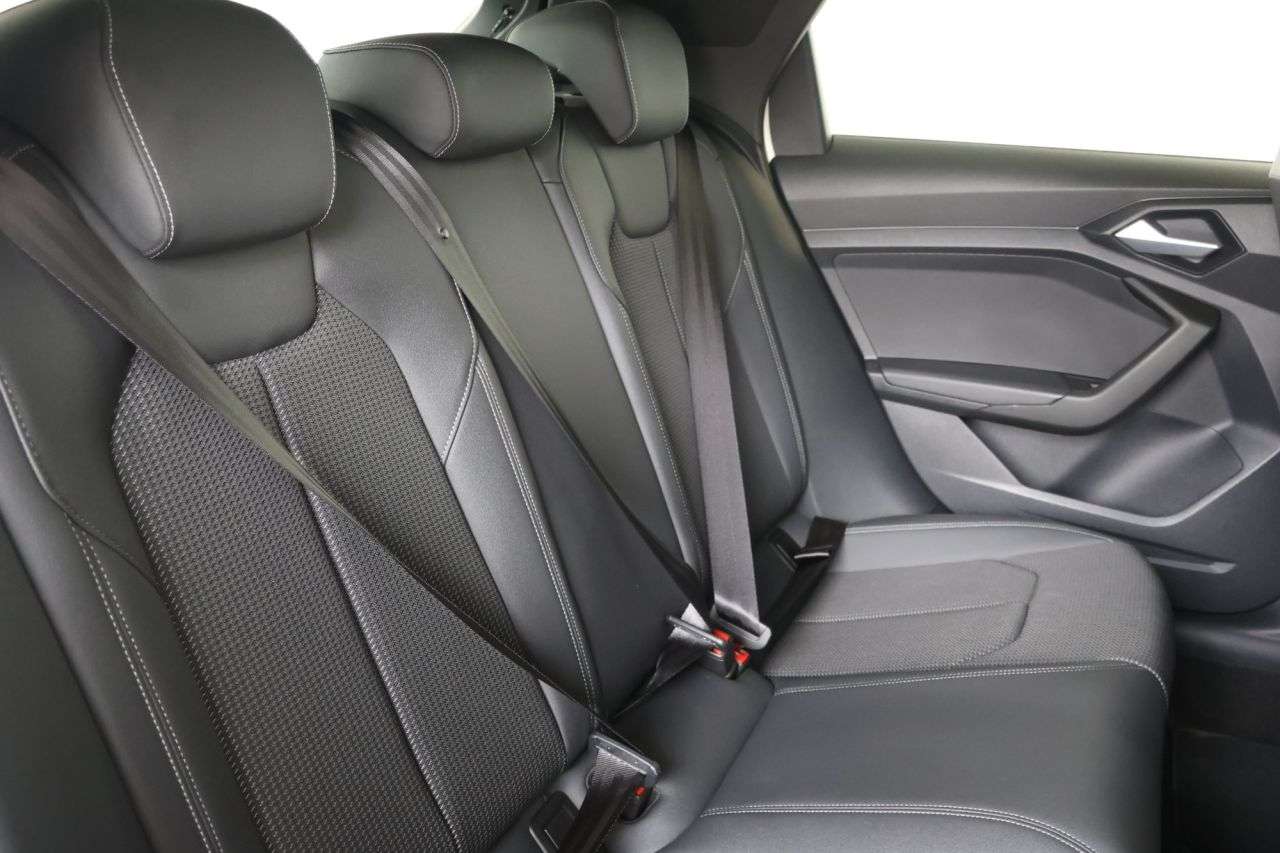 2022 AUDI A1 2022 AUDI A1