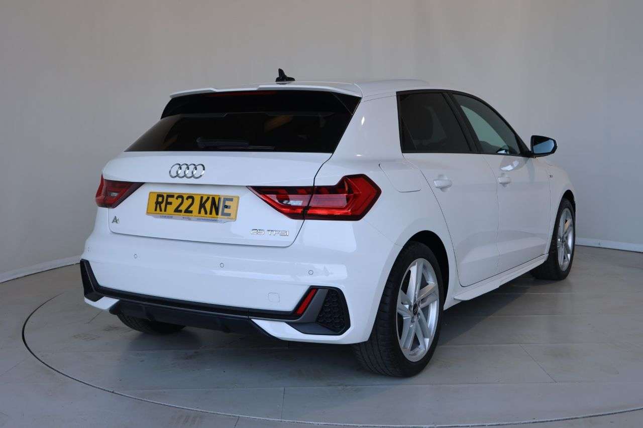 2022 AUDI A1 2022 AUDI A1