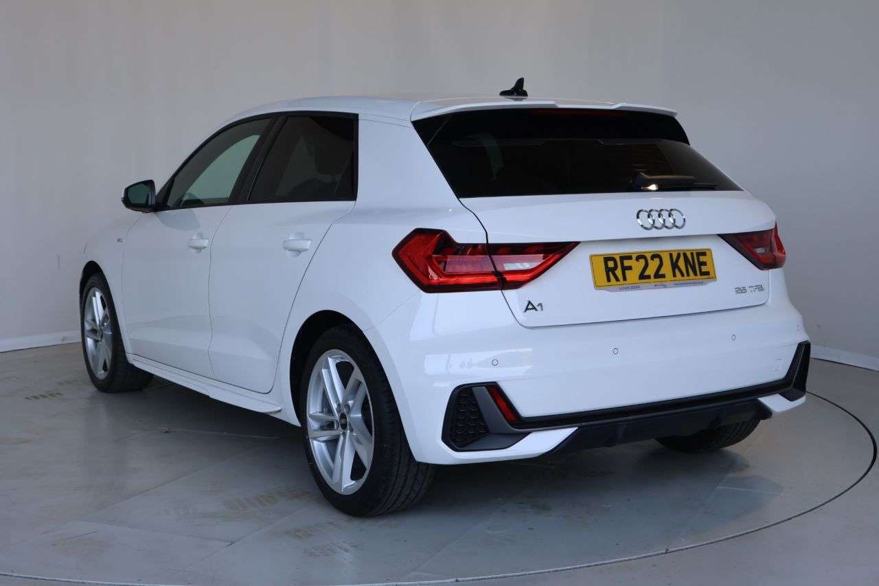 2022 AUDI A1 2022 AUDI A1