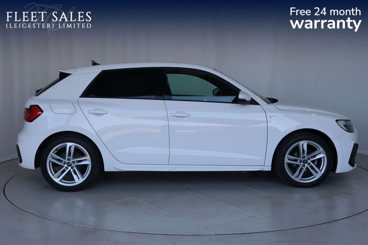 A 2022 AUDI A1 1.0 TFSI 25 S line Sportback 5dr Petrol S Tronic Euro 6 (s/s) (95 ps) FREE A 2022 AUDI A1 1.0 TFSI 25 S line Sportback 5dr Petrol S Tronic Euro 6 (s/s) (95 ps) FREE