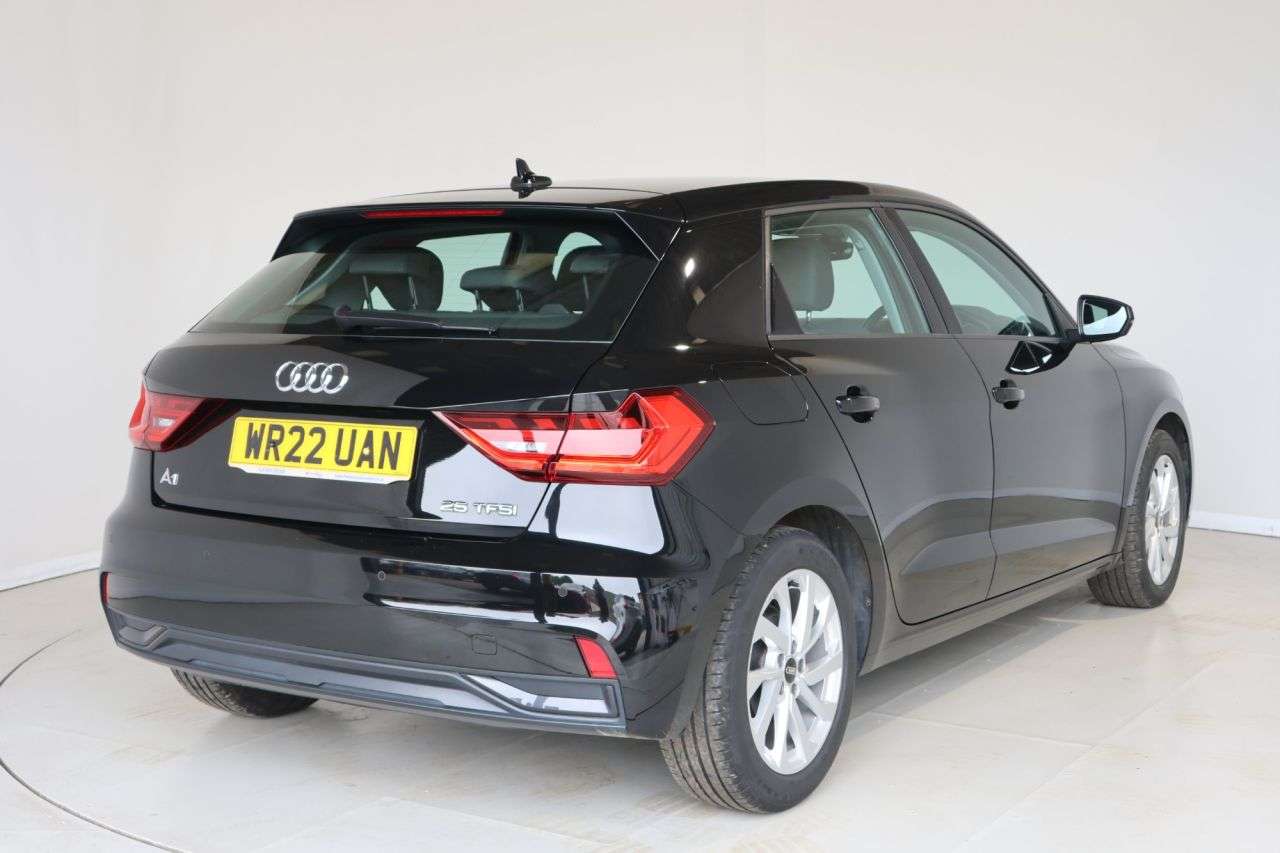2022 AUDI A1 2022 AUDI A1