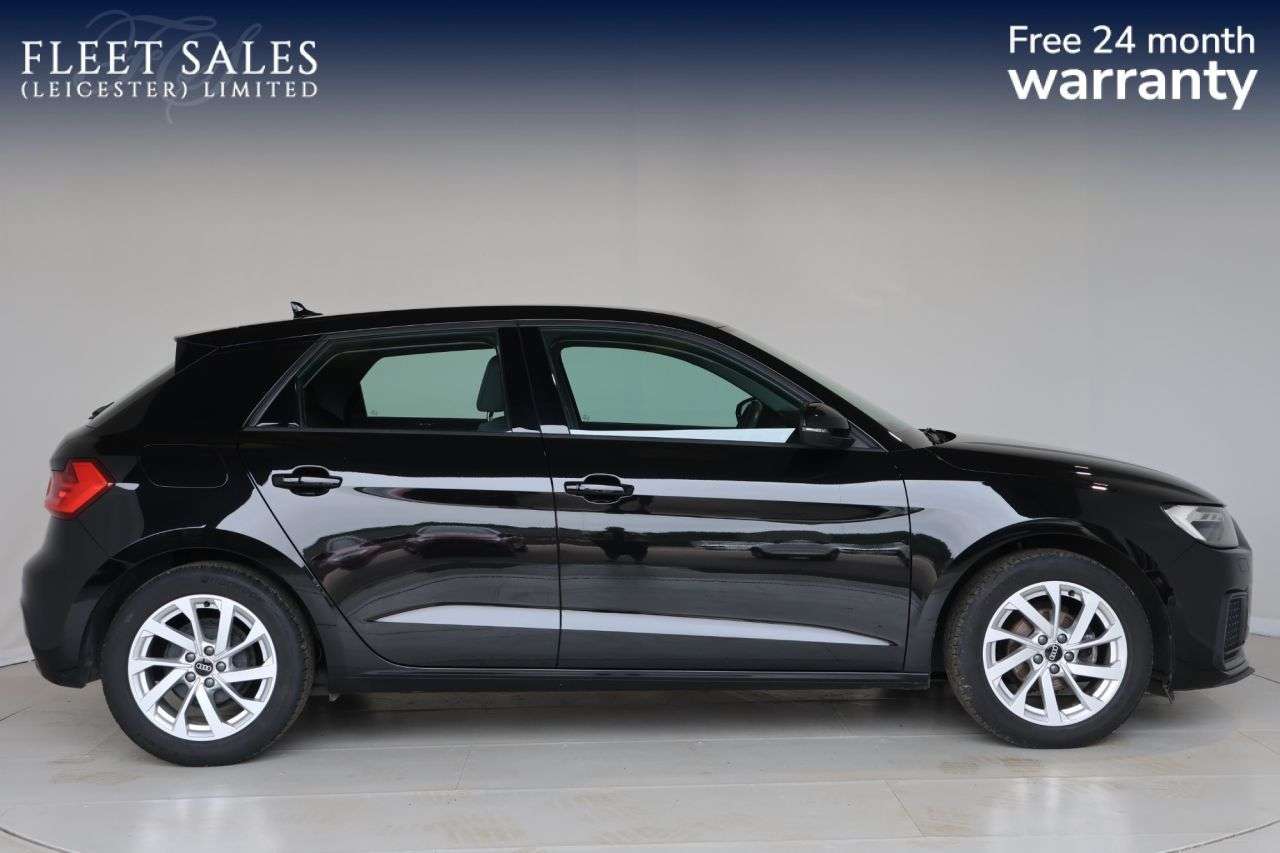 A 2022 AUDI A1 1.0 TFSI 25 Sport Sportback 5dr Petrol S Tronic Euro 6 (s/s) (95 ps) FREE 2 A 2022 AUDI A1 1.0 TFSI 25 Sport Sportback 5dr Petrol S Tronic Euro 6 (s/s) (95 ps) FREE 2
