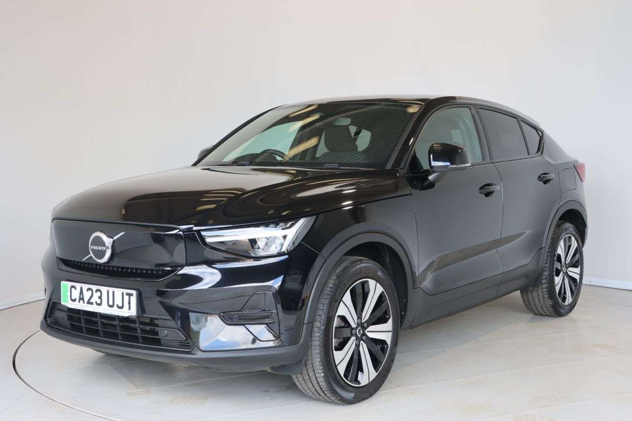 A 2023 VOLVO C40 Recharge 69kWh Core SUV 5dr Electric Auto (231 ps) REAR CAMERA + APPLE CAR A 2023 VOLVO C40 Recharge 69kWh Core SUV 5dr Electric Auto (231 ps) REAR CAMERA + APPLE CAR