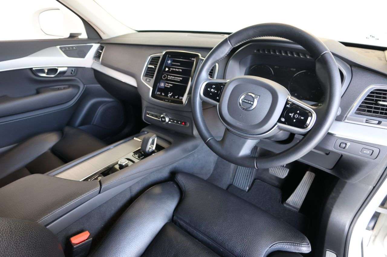 2022 VOLVO XC90 2022 VOLVO XC90