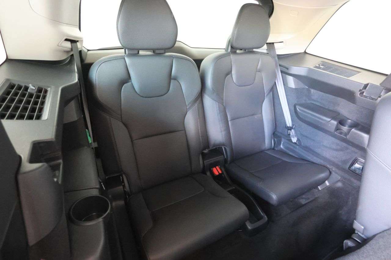 2022 VOLVO XC90 2022 VOLVO XC90