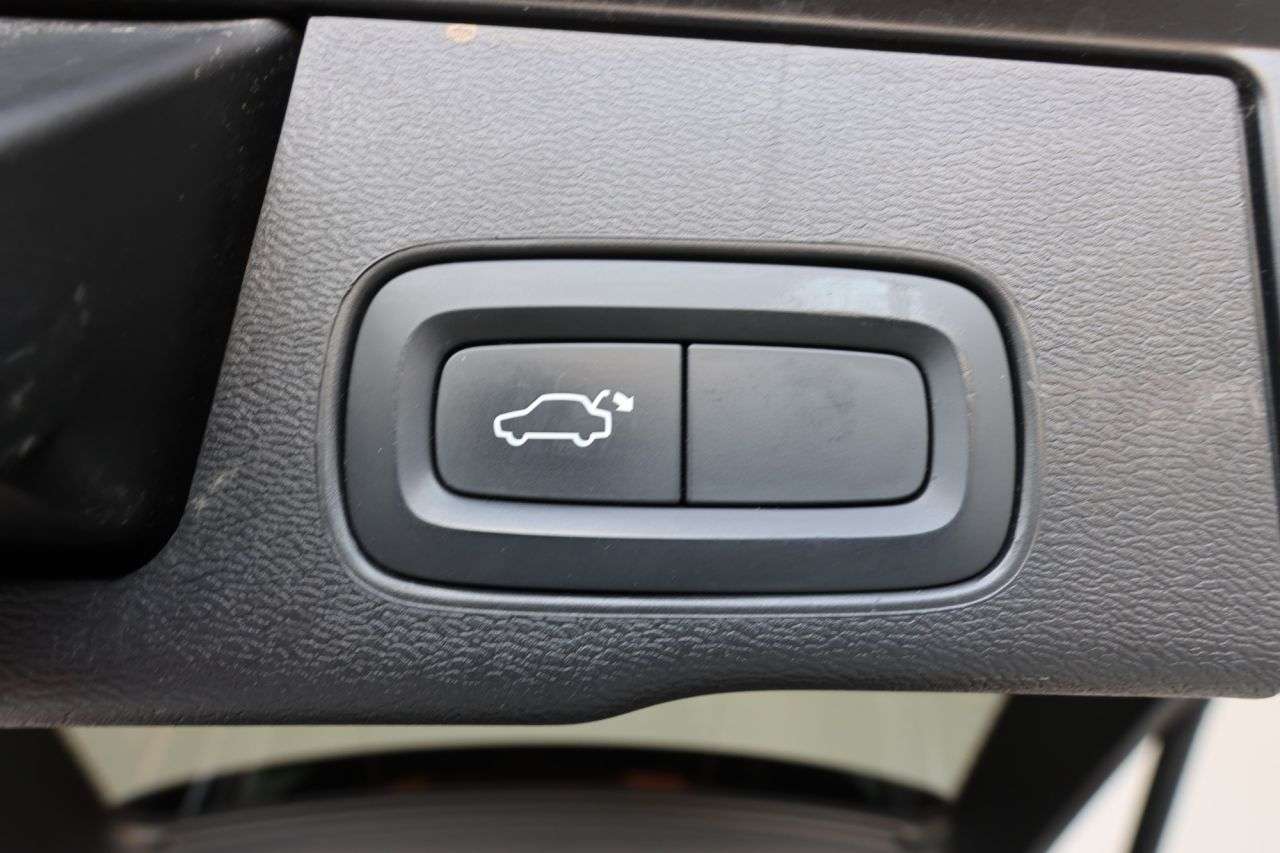 2022 VOLVO XC60 2022 VOLVO XC60