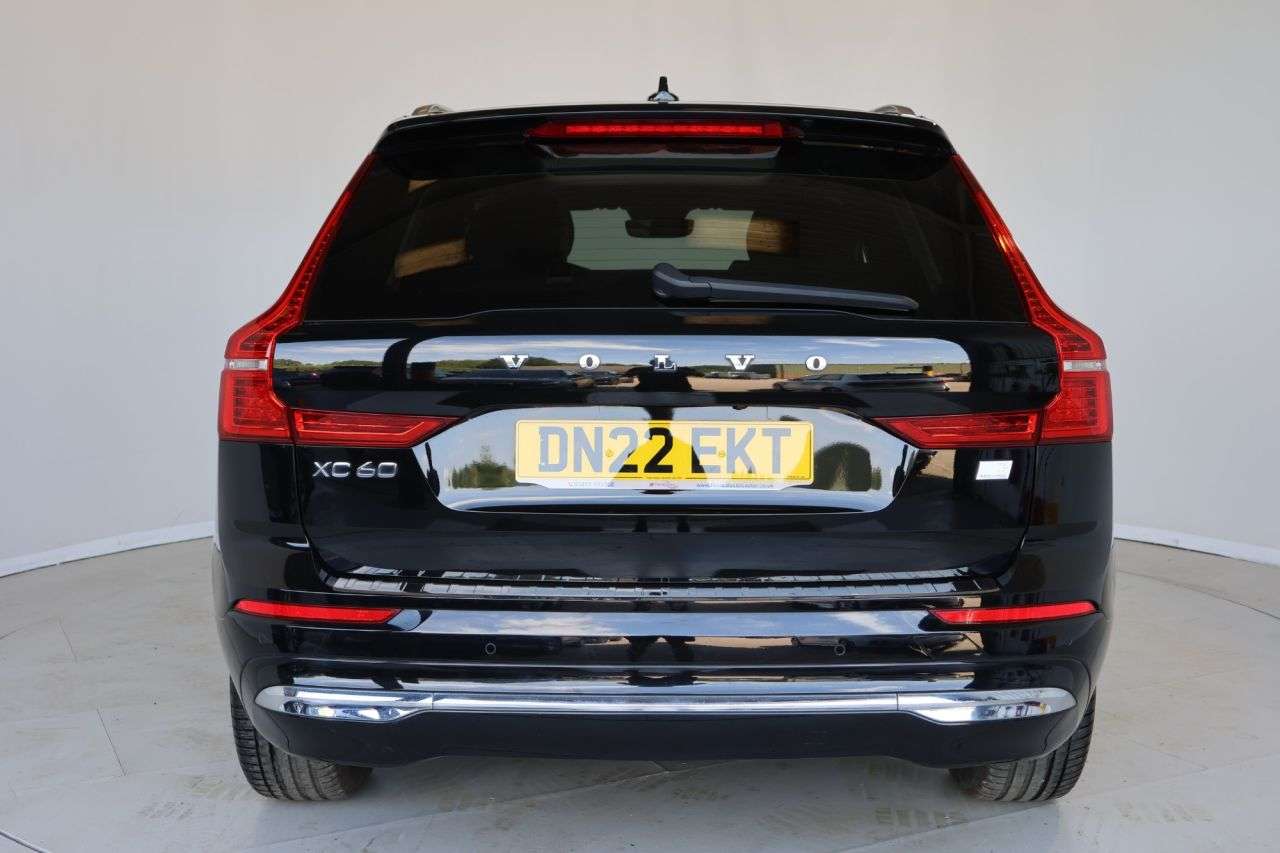 2022 VOLVO XC60 2022 VOLVO XC60