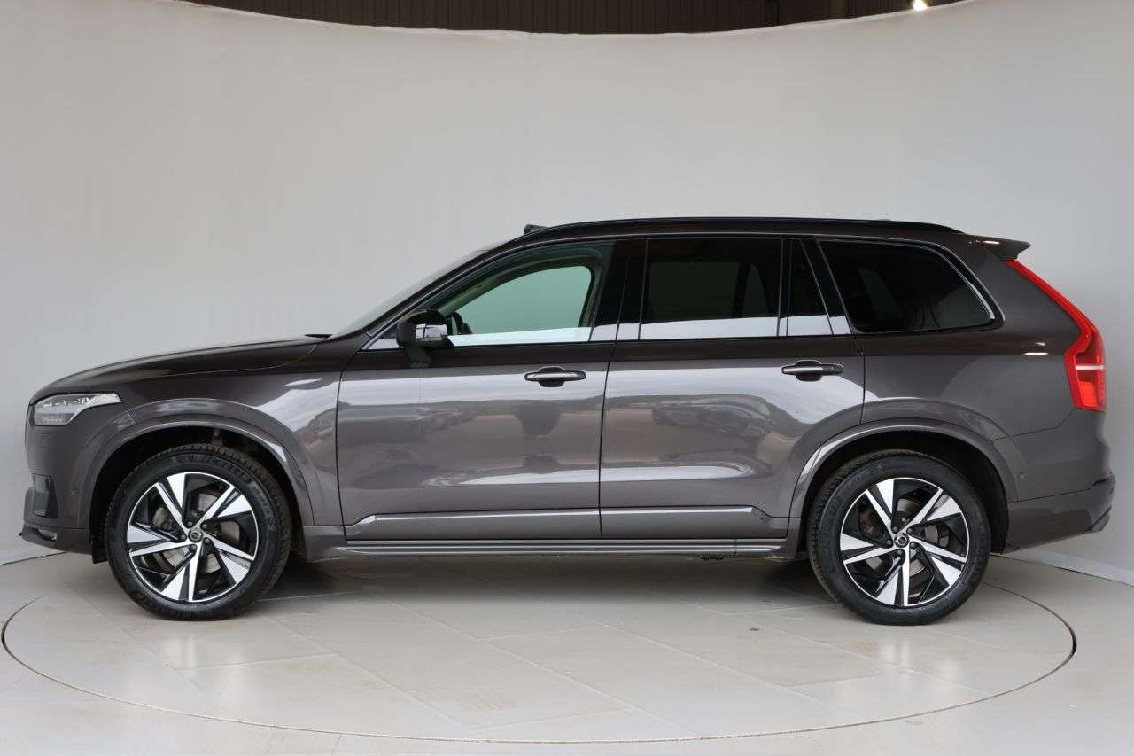 2023 VOLVO XC90 2023 VOLVO XC90