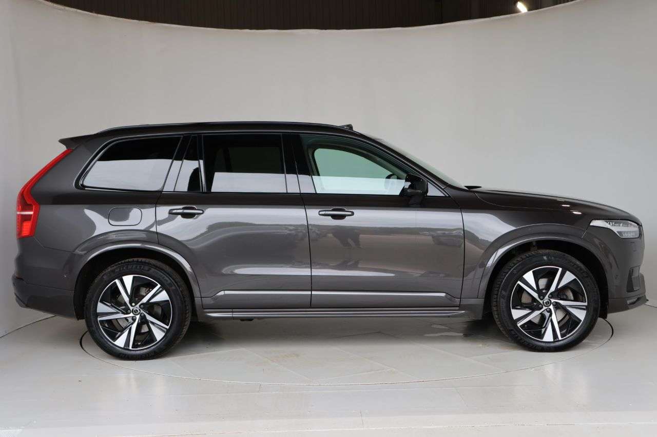 A 2023 VOLVO XC90 2.0 B5 MHEV Plus SUV 5dr Diesel Hybrid Auto 4WD Euro 6 (s/s) (235 ps) HEATE A 2023 VOLVO XC90 2.0 B5 MHEV Plus SUV 5dr Diesel Hybrid Auto 4WD Euro 6 (s/s) (235 ps) HEATE