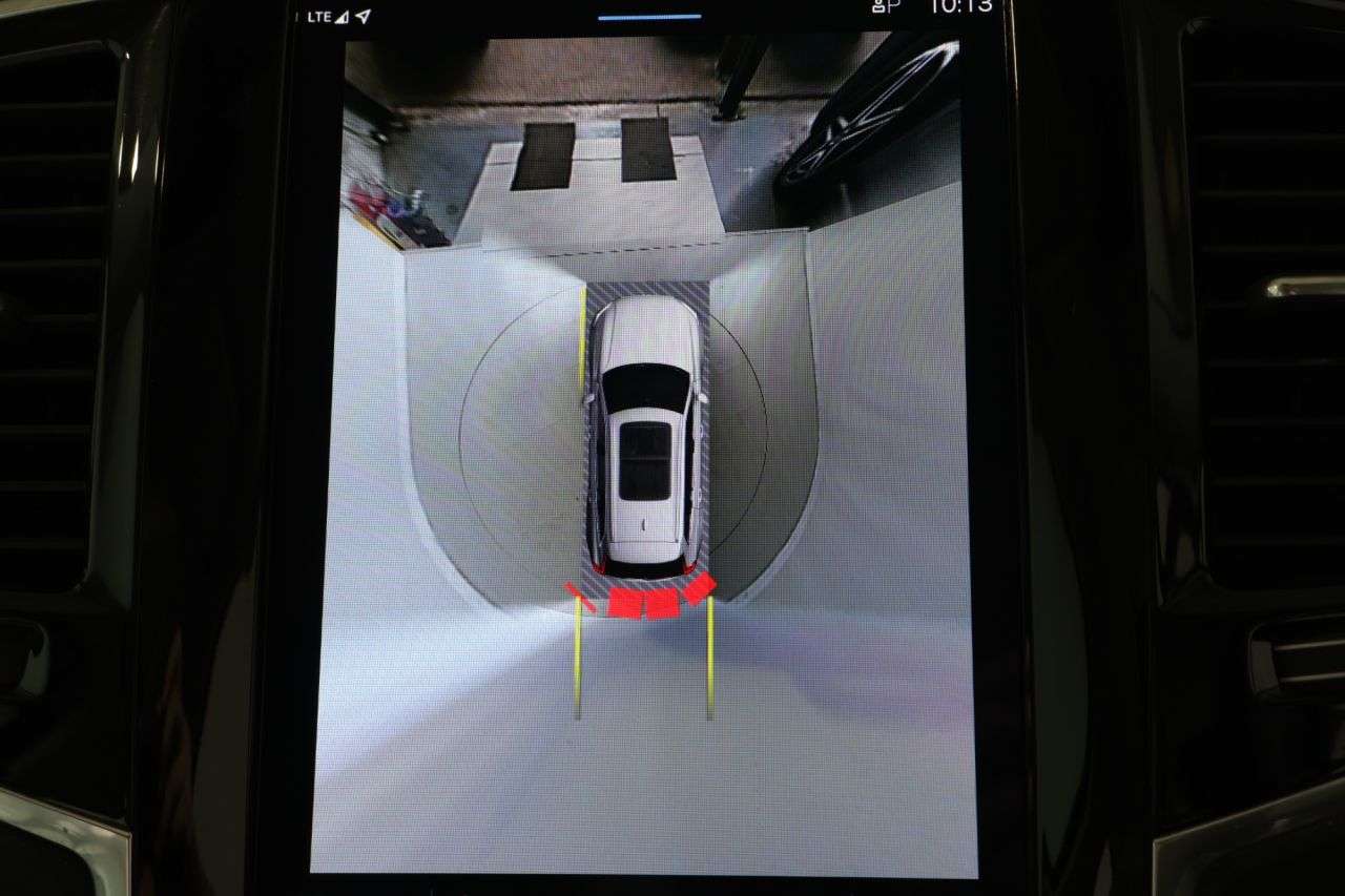 2023 VOLVO XC90 2023 VOLVO XC90