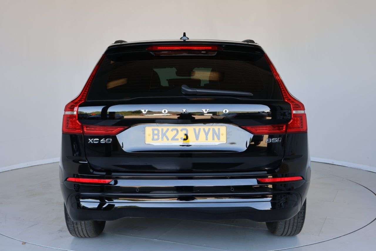 2023 VOLVO XC60 2023 VOLVO XC60