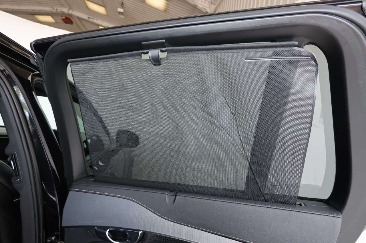 2022 VOLVO XC90 2022 VOLVO XC90