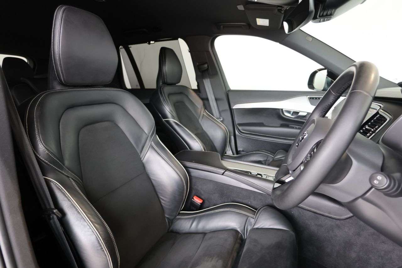 2022 VOLVO XC90 2022 VOLVO XC90