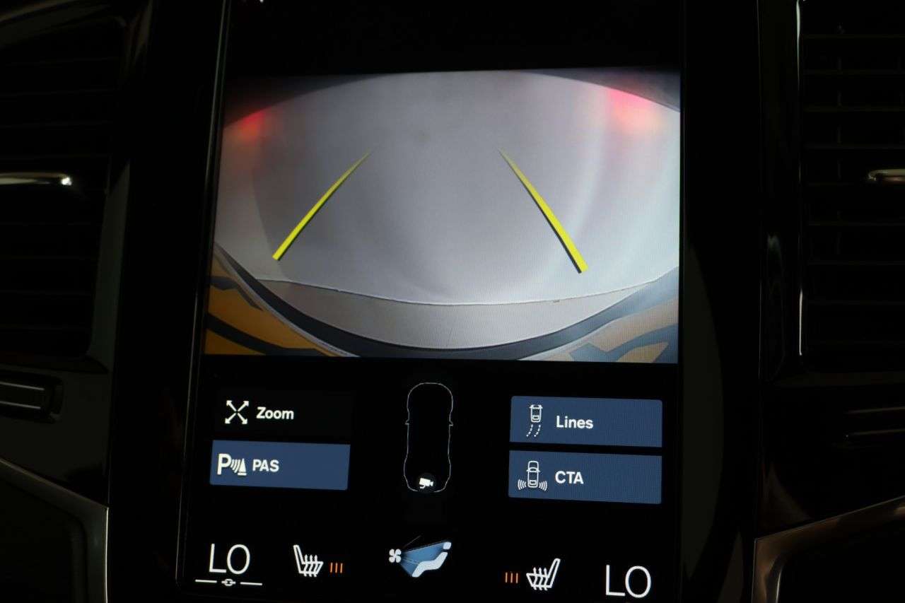 2022 VOLVO XC90 2022 VOLVO XC90