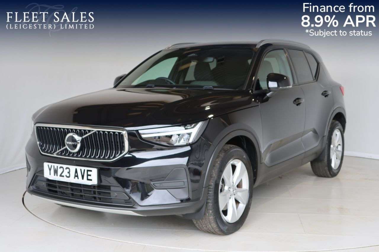 A 2023 VOLVO XC40 2.0 B3 MHEV Core SUV 5dr Petrol Hybrid DCT Auto Euro 6 (s/s) (163 ps) FREE A 2023 VOLVO XC40 2.0 B3 MHEV Core SUV 5dr Petrol Hybrid DCT Auto Euro 6 (s/s) (163 ps) FREE