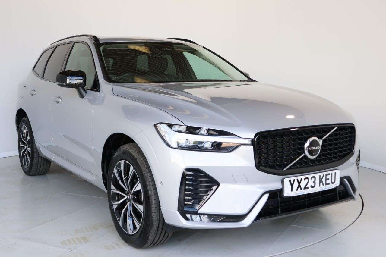 2023 VOLVO XC60 2023 VOLVO XC60