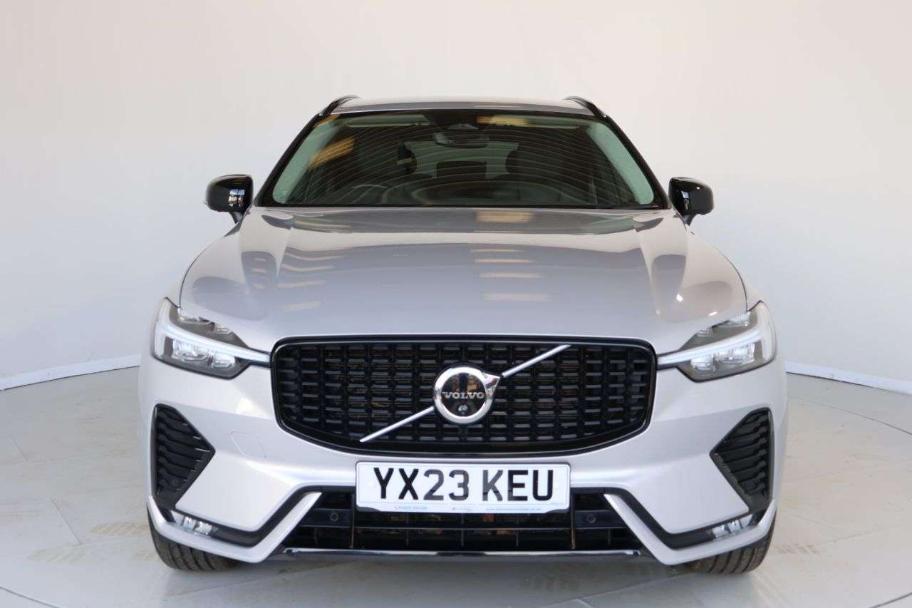 2023 VOLVO XC60 2023 VOLVO XC60