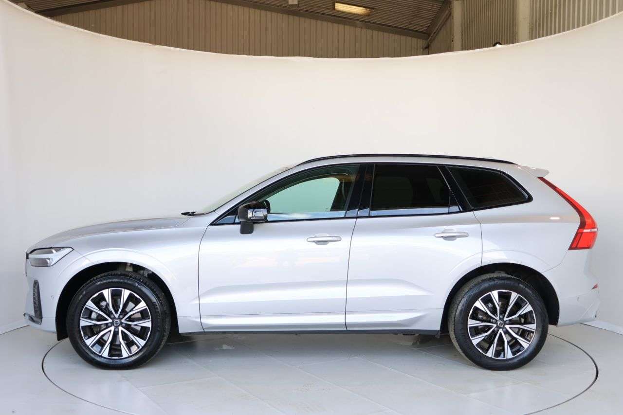 2023 VOLVO XC60 2023 VOLVO XC60