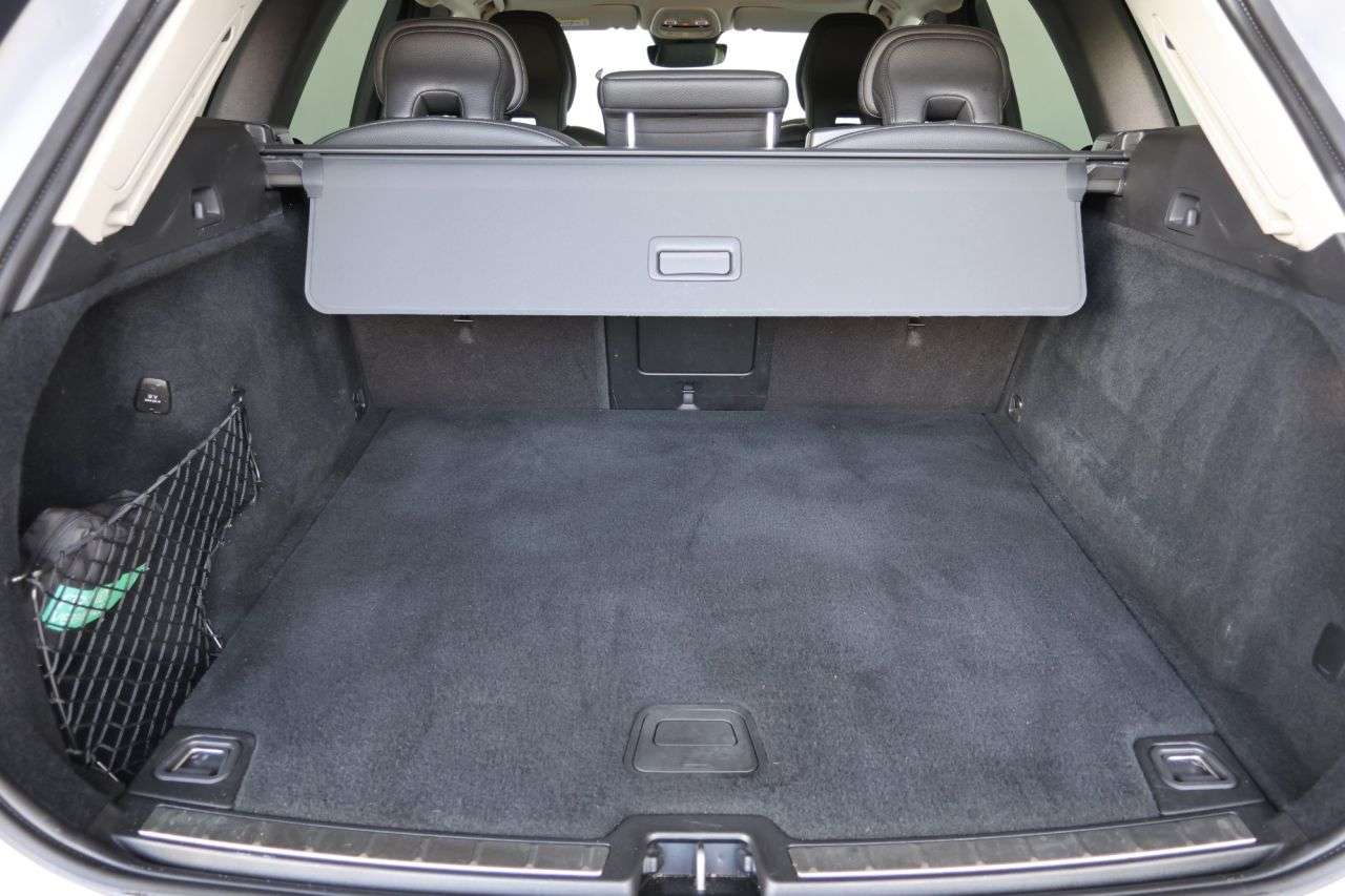 2023 VOLVO XC60 2023 VOLVO XC60