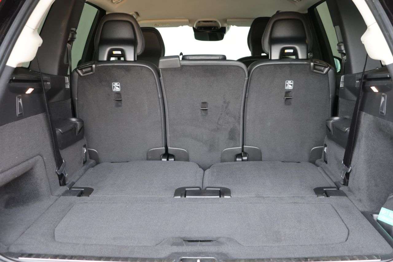 2022 VOLVO XC90 2022 VOLVO XC90