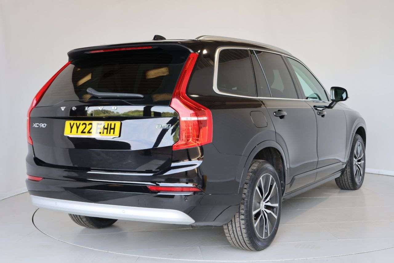 2022 VOLVO XC90 2022 VOLVO XC90