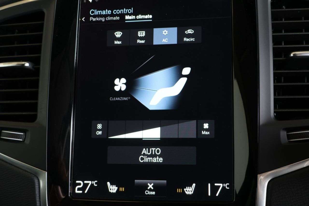 2022 VOLVO XC90 2022 VOLVO XC90