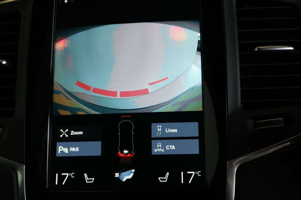 2022 VOLVO XC90 2022 VOLVO XC90