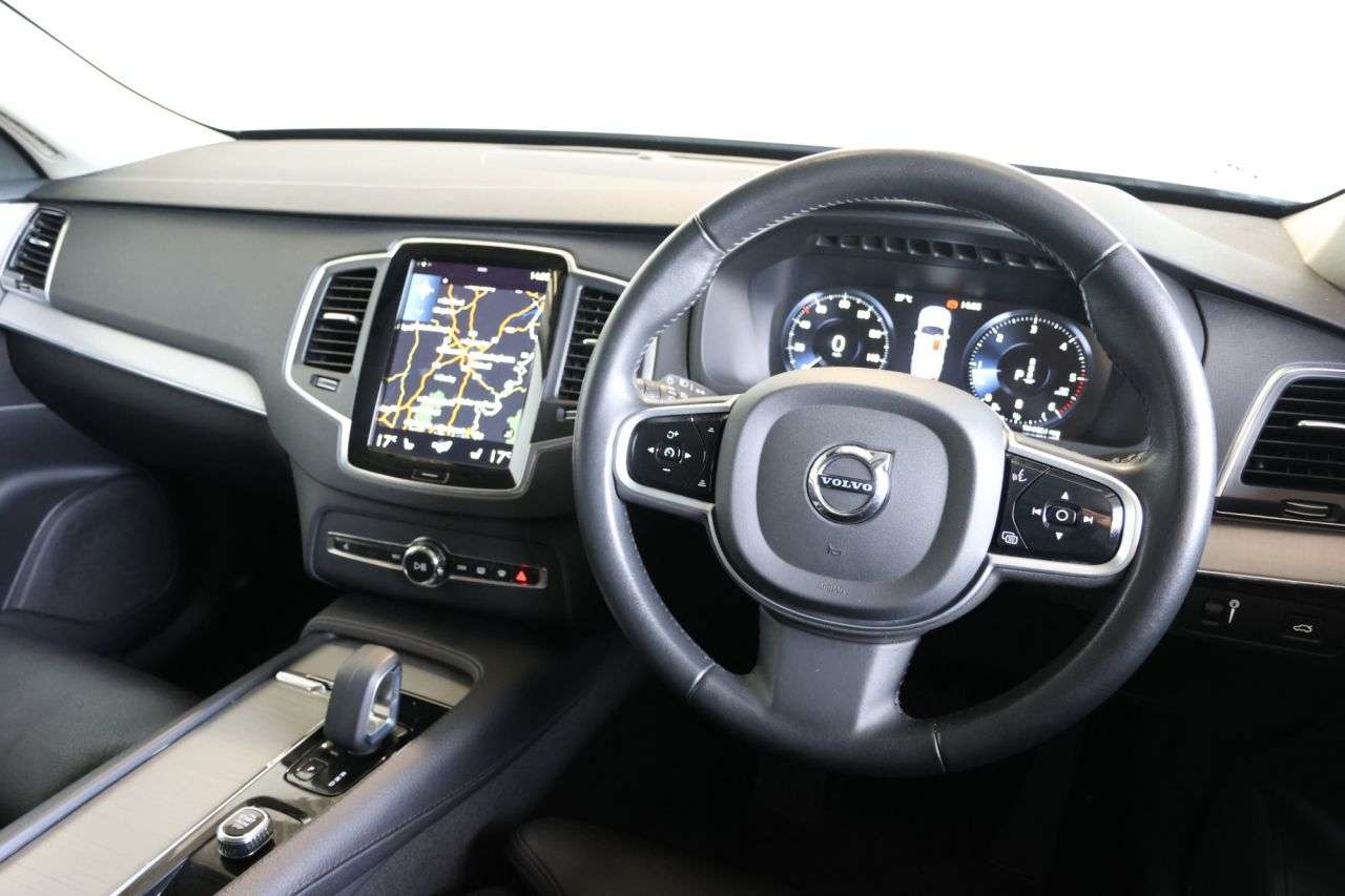 2022 VOLVO XC90 2022 VOLVO XC90