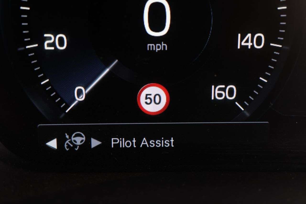 2021 VOLVO XC90 2021 VOLVO XC90