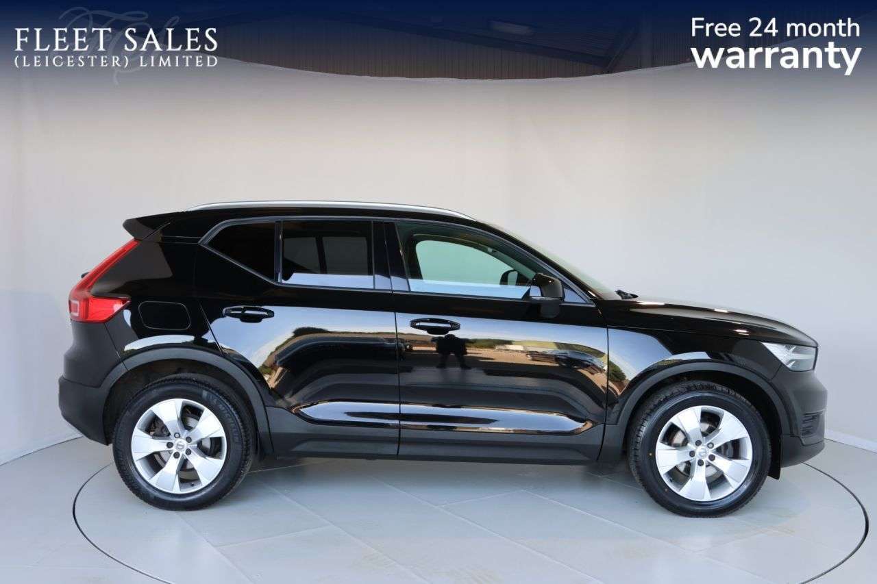 A 2020 VOLVO XC40 1.5 T3 Momentum SUV 5dr Petrol Manual Euro 6 (s/s) (163 ps) FREE DELIVERY W A 2020 VOLVO XC40 1.5 T3 Momentum SUV 5dr Petrol Manual Euro 6 (s/s) (163 ps) FREE DELIVERY W