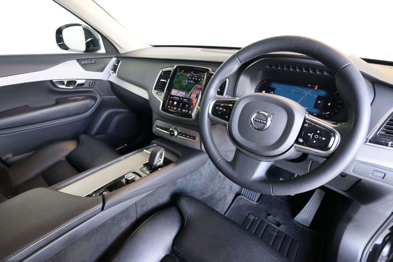 2022 VOLVO XC90 2022 VOLVO XC90