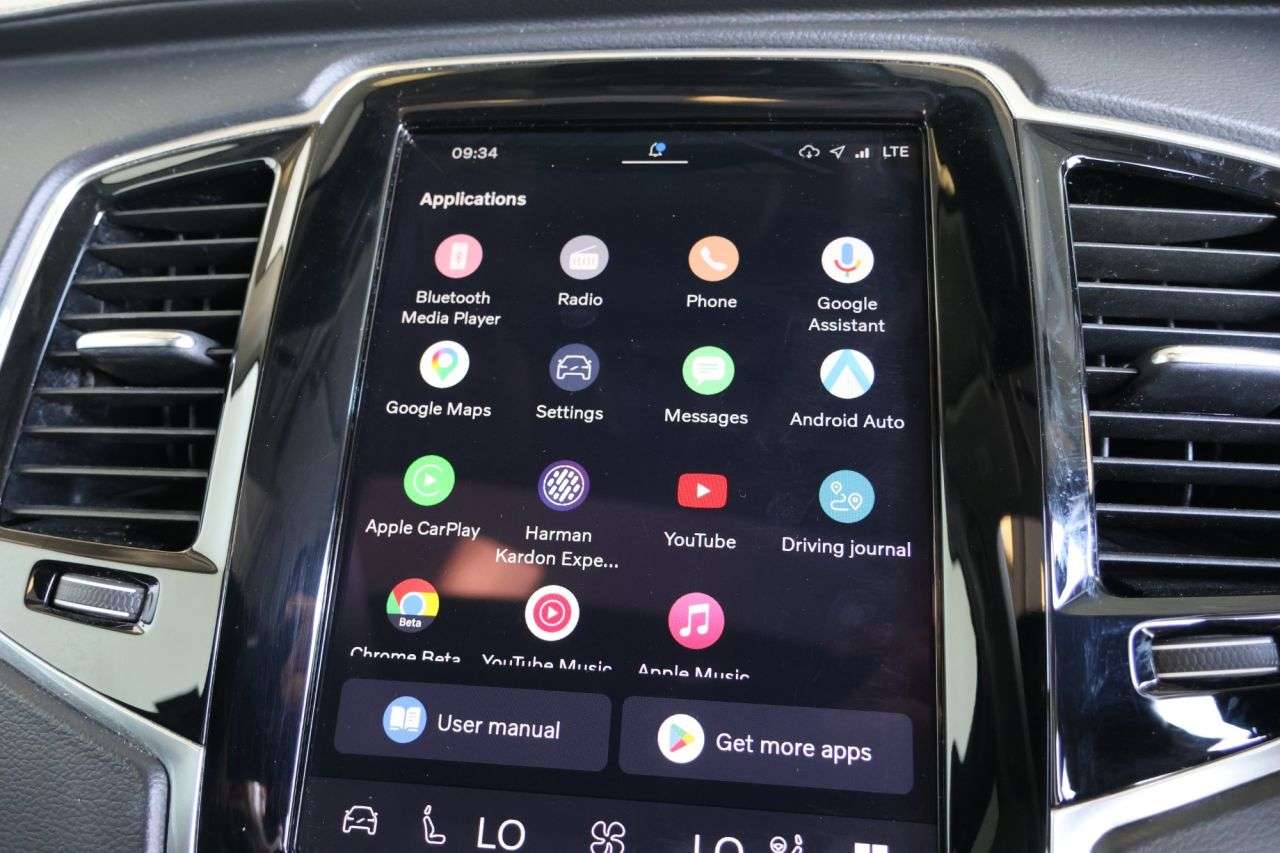 2022 VOLVO XC90 2022 VOLVO XC90