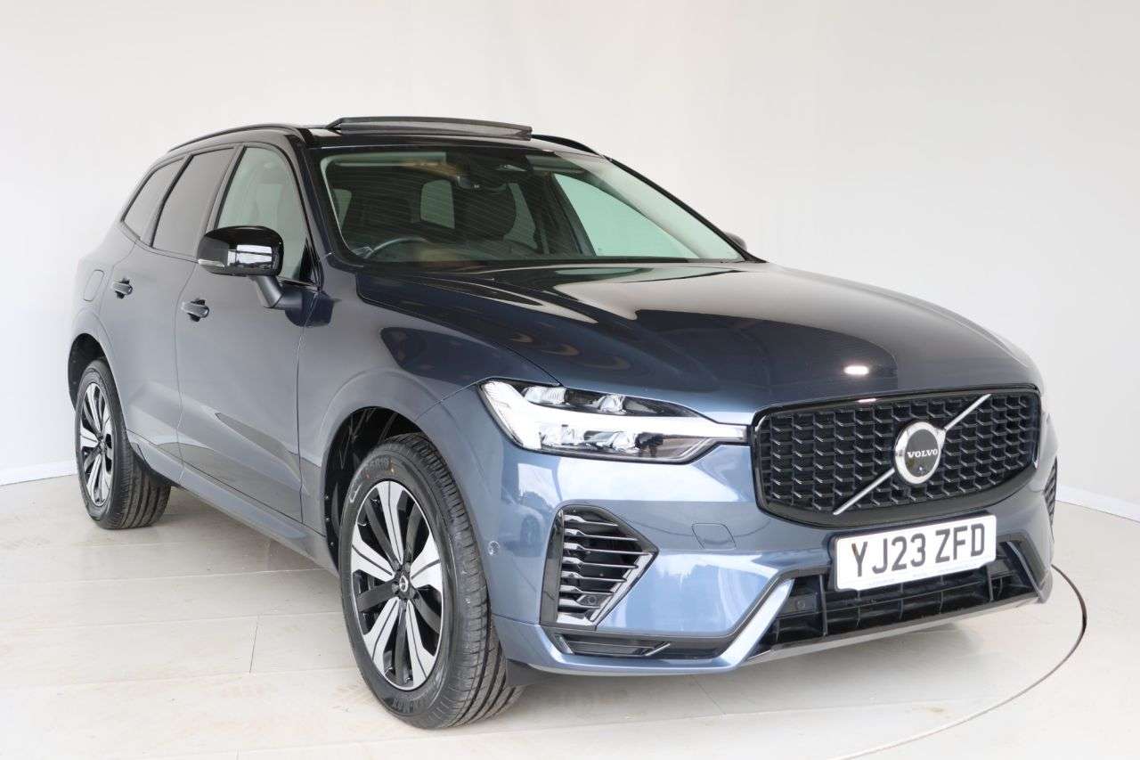 2023 VOLVO XC60 2023 VOLVO XC60