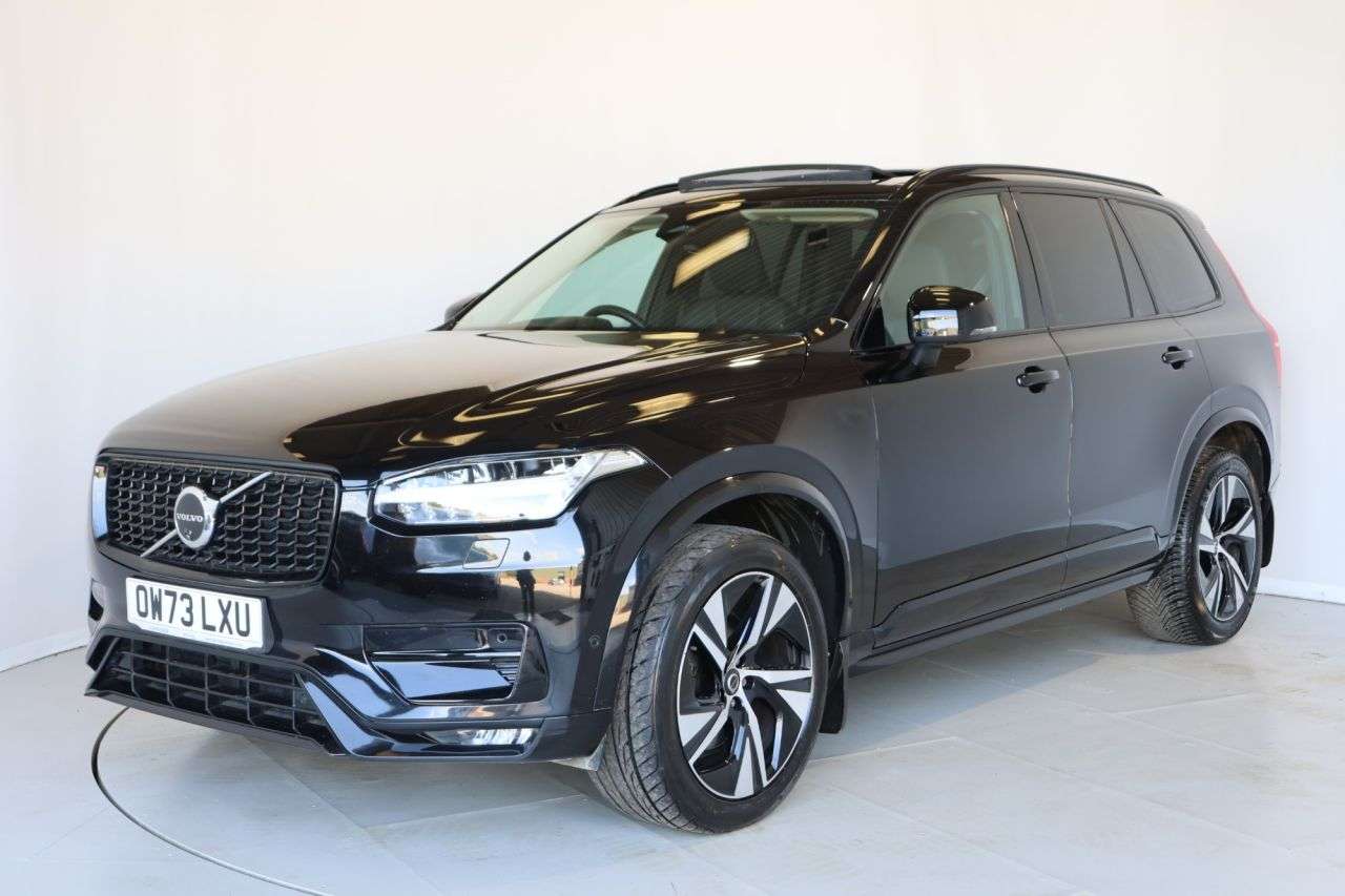 A 2023 VOLVO XC90 2.0 B5 MHEV Plus SUV 5dr Diesel Hybrid Auto 4WD Euro 6 (s/s) (235 ps) HEATE A 2023 VOLVO XC90 2.0 B5 MHEV Plus SUV 5dr Diesel Hybrid Auto 4WD Euro 6 (s/s) (235 ps) HEATE