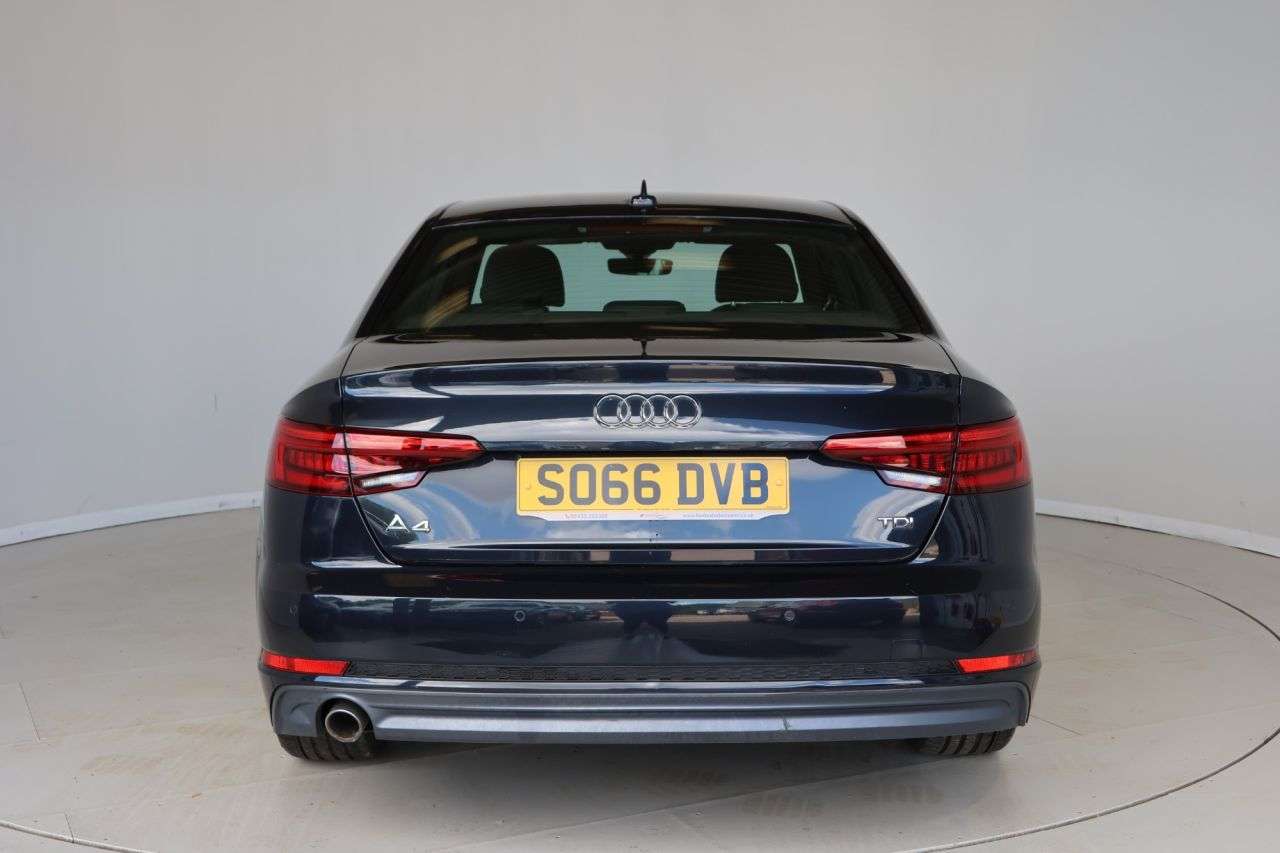 2017 AUDI A4 2017 AUDI A4