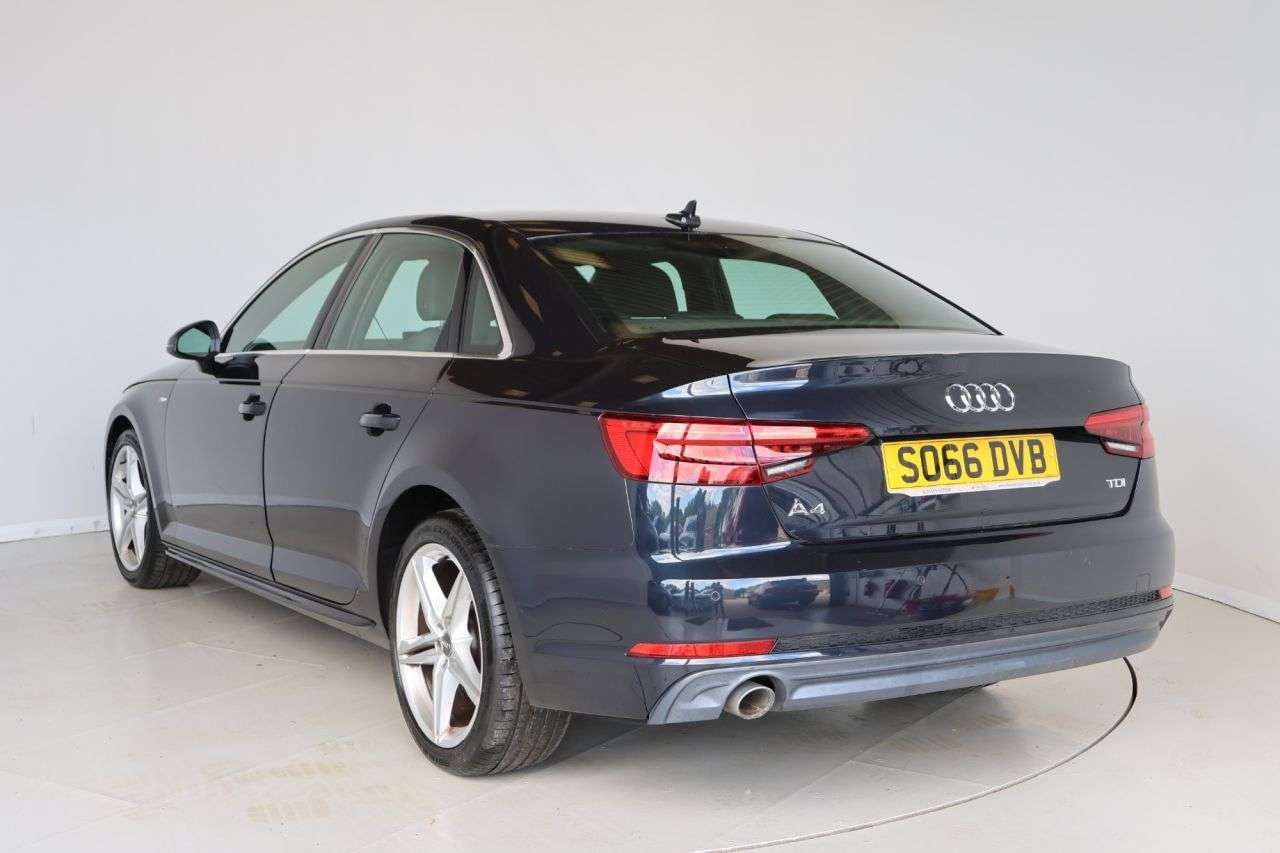 2017 AUDI A4 2017 AUDI A4