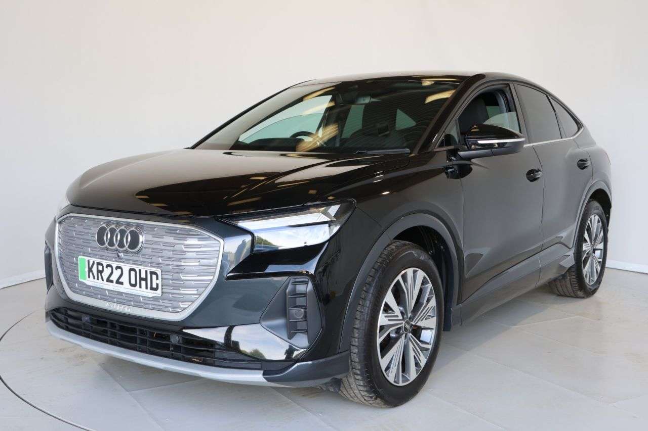 A 2022 AUDI Q4 E-TRON 35 Sport Sportback 5dr Electric Auto 55kWh (170 ps) FULL AUDI SERVICE HISTO A 2022 AUDI Q4 E-TRON 35 Sport Sportback 5dr Electric Auto 55kWh (170 ps) FULL AUDI SERVICE HISTO