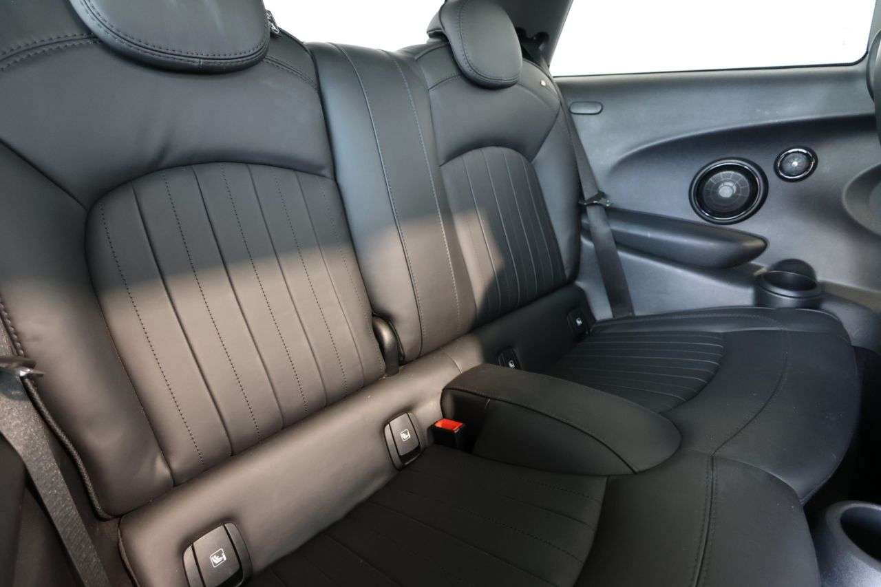2022 MINI ELECTRIC HATCH 2022 MINI ELECTRIC HATCH