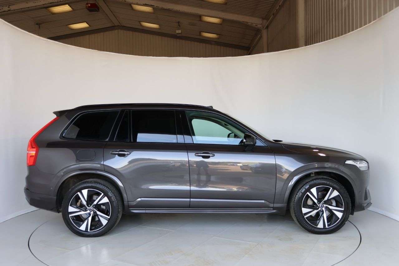 A 2023 VOLVO XC90 2.0 B5 MHEV Plus SUV 5dr Diesel Hybrid Auto 4WD Euro 6 (s/s) (235 ps) 360 C A 2023 VOLVO XC90 2.0 B5 MHEV Plus SUV 5dr Diesel Hybrid Auto 4WD Euro 6 (s/s) (235 ps) 360 C