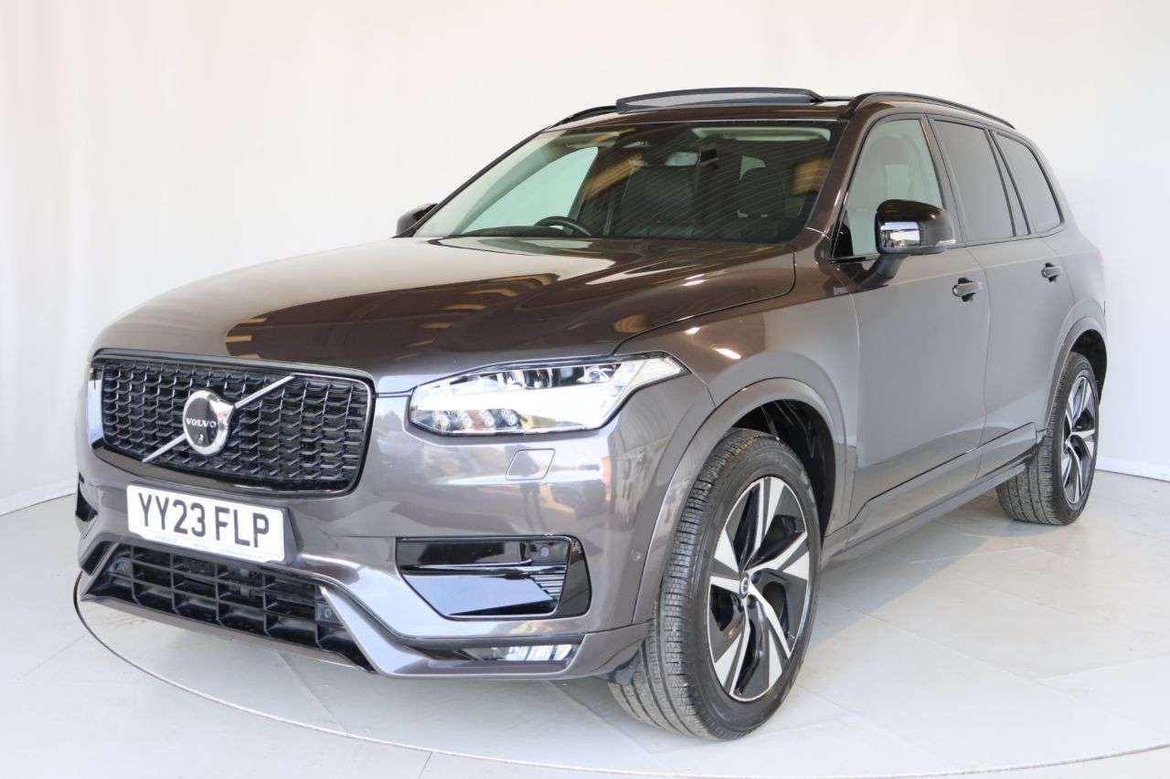 A 2023 VOLVO XC90 2.0 B5 MHEV Plus SUV 5dr Diesel Hybrid Auto 4WD Euro 6 (s/s) (235 ps) 360 C A 2023 VOLVO XC90 2.0 B5 MHEV Plus SUV 5dr Diesel Hybrid Auto 4WD Euro 6 (s/s) (235 ps) 360 C