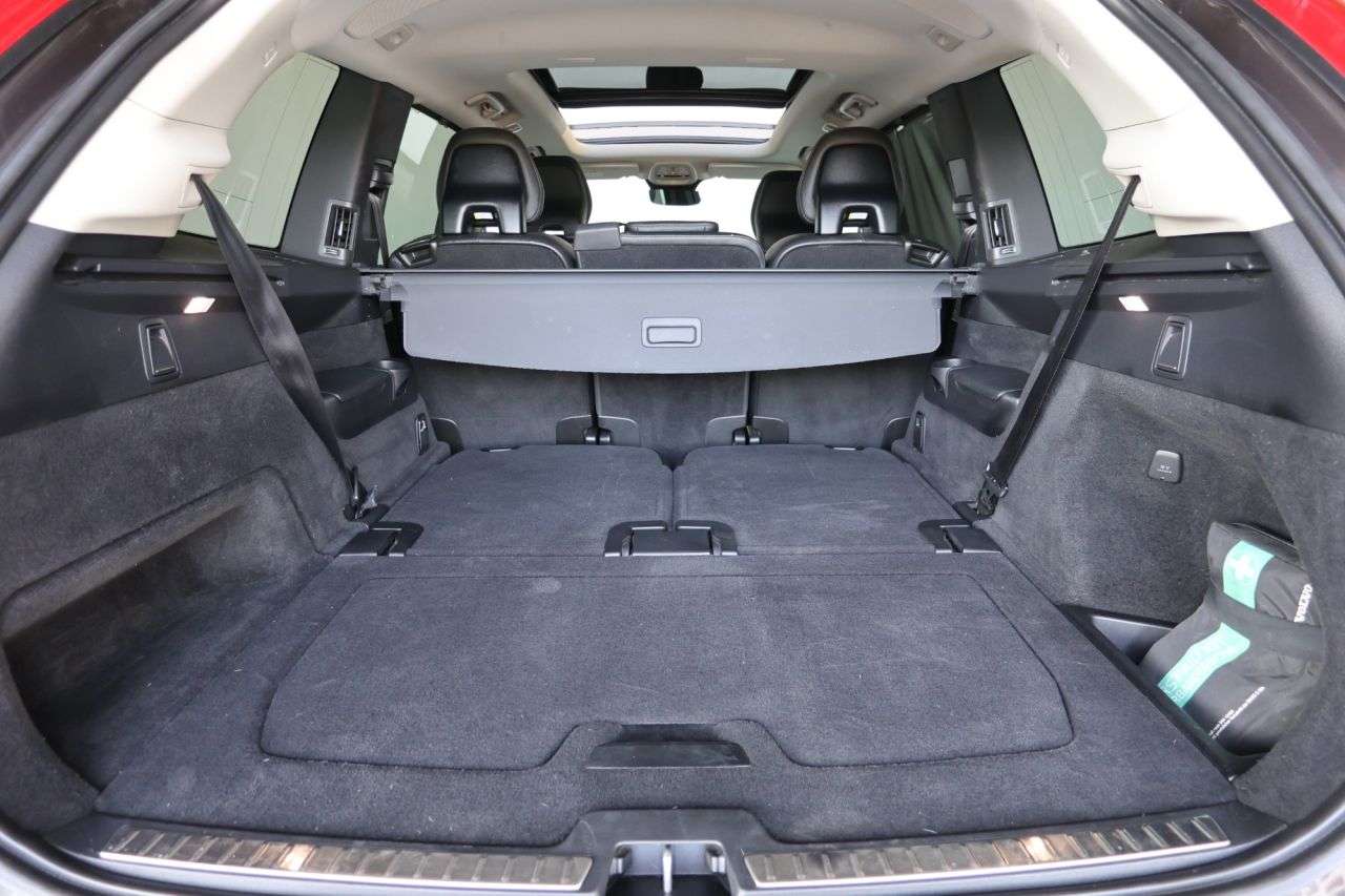 2023 VOLVO XC90 2023 VOLVO XC90