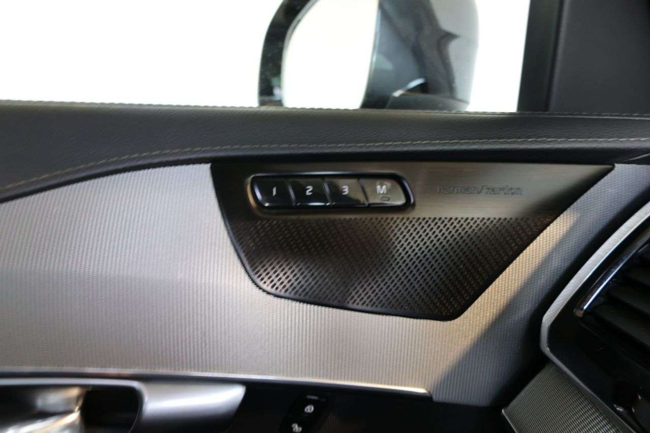 2023 VOLVO XC90 2023 VOLVO XC90
