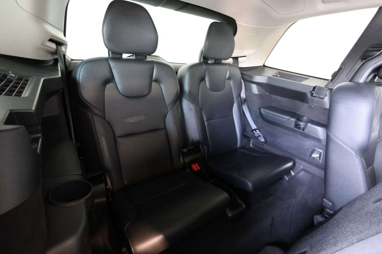 2023 VOLVO XC90 2023 VOLVO XC90