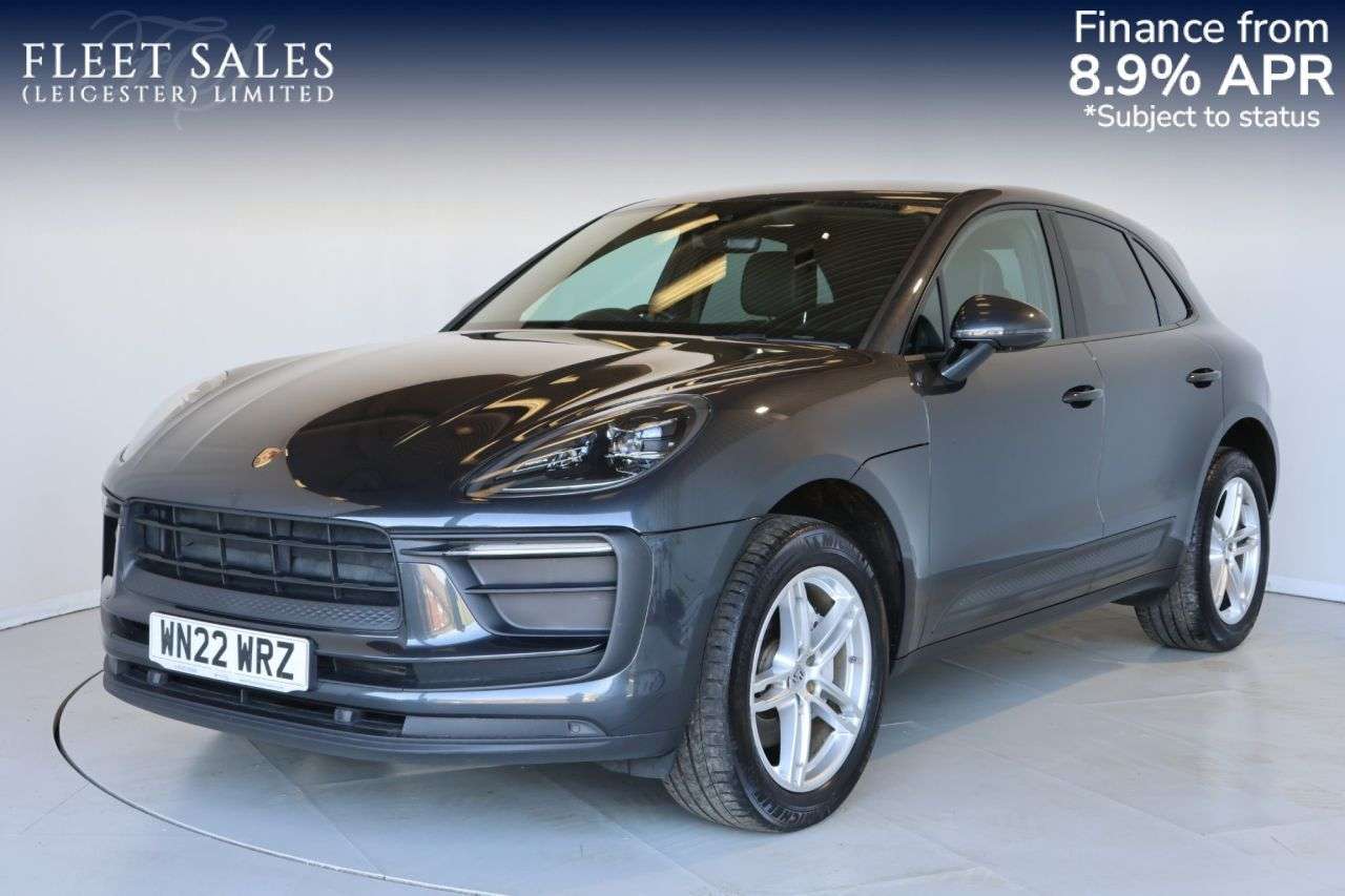 A 2022 PORSCHE MACAN 2.0T SUV 5dr Petrol PDK 4WD Euro 6 (s/s) (265 ps) WIRELESS APPLE CAR PLAY A 2022 PORSCHE MACAN 2.0T SUV 5dr Petrol PDK 4WD Euro 6 (s/s) (265 ps) WIRELESS APPLE CAR PLAY