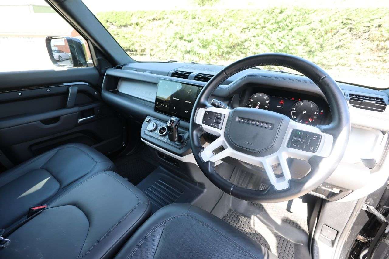 2024 LAND ROVER DEFENDER 90 2024 LAND ROVER DEFENDER 90